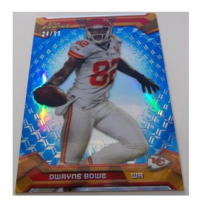dwayne-bowe-football-cards-2013-topps-finest-front